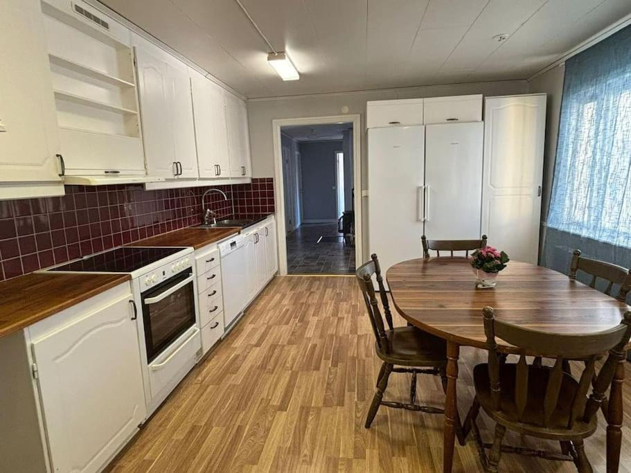 3Bdr Close To Nature A Beautiful Home Lake Nearby Uppsala Buitenkant foto