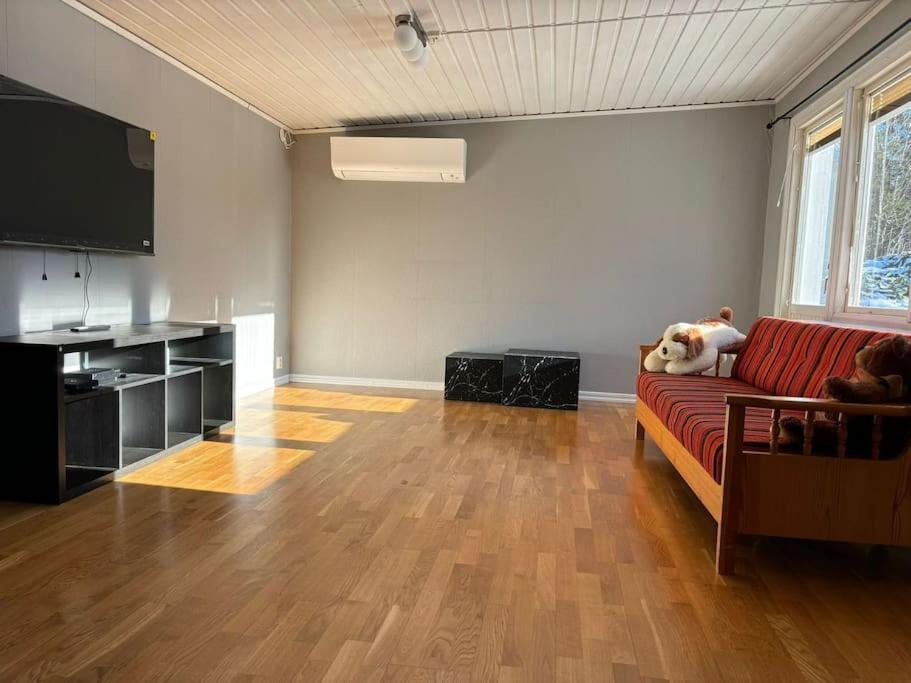 3Bdr Close To Nature A Beautiful Home Lake Nearby Uppsala Buitenkant foto